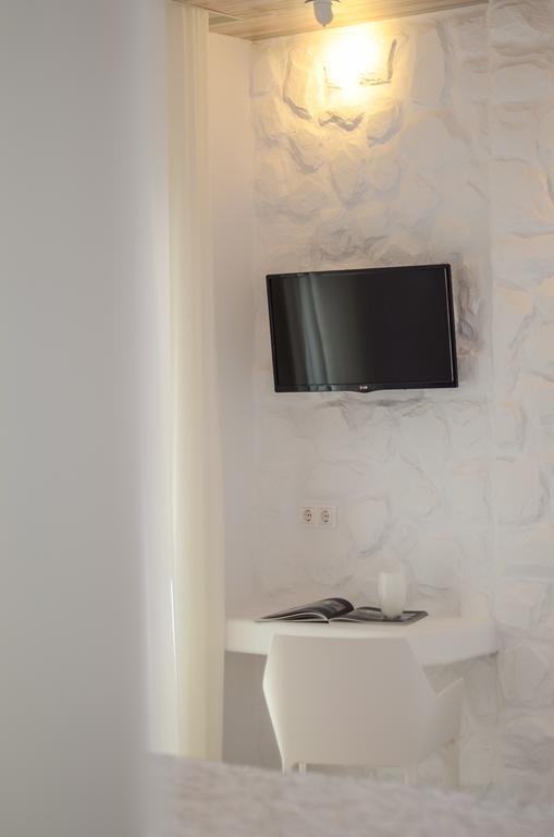 Cyano Suites Naxos City エクステリア 写真